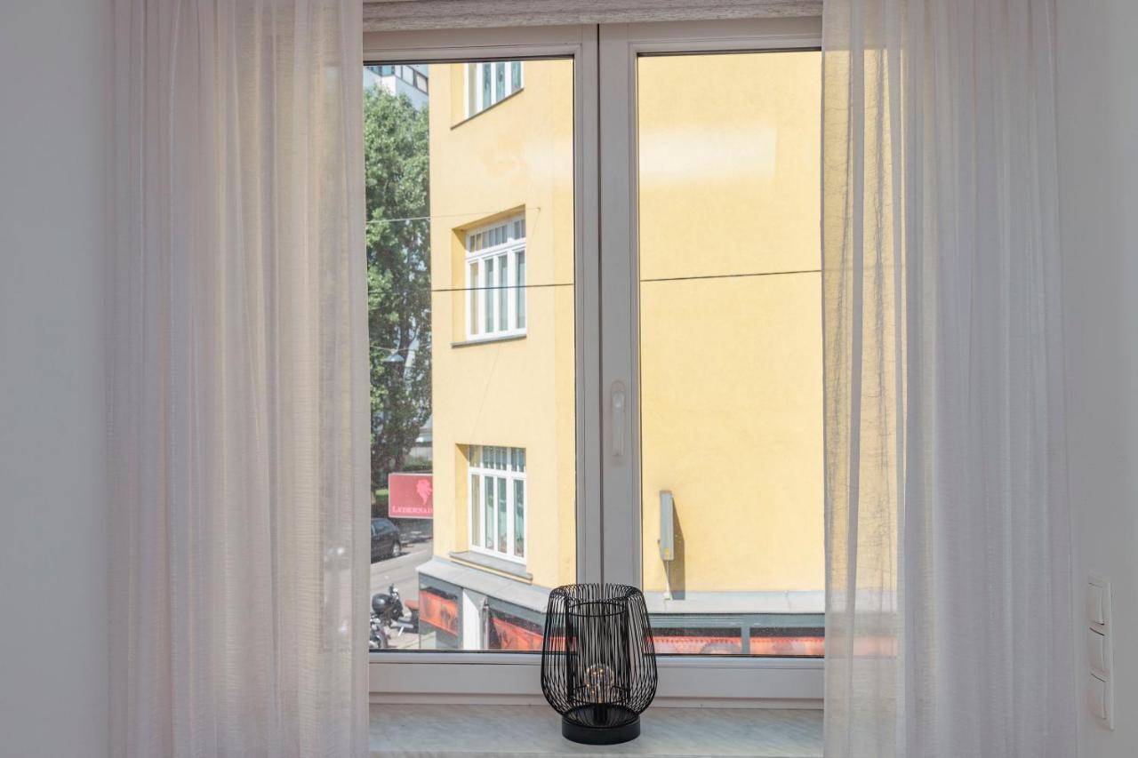 Beautiful 2-Bedroom Apartment Near Schoenbrunn Wenen Buitenkant foto