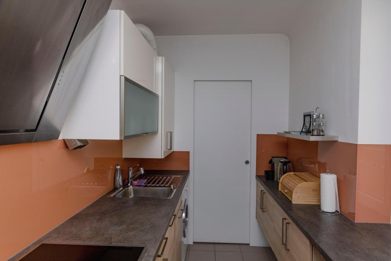 Beautiful 2-Bedroom Apartment Near Schoenbrunn Wenen Buitenkant foto